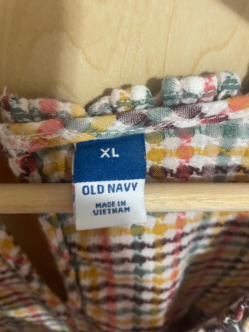 Old Navy Women’s Textured Plaid Ruffle-Trim Peasant Top XL - Picture 2 of 8